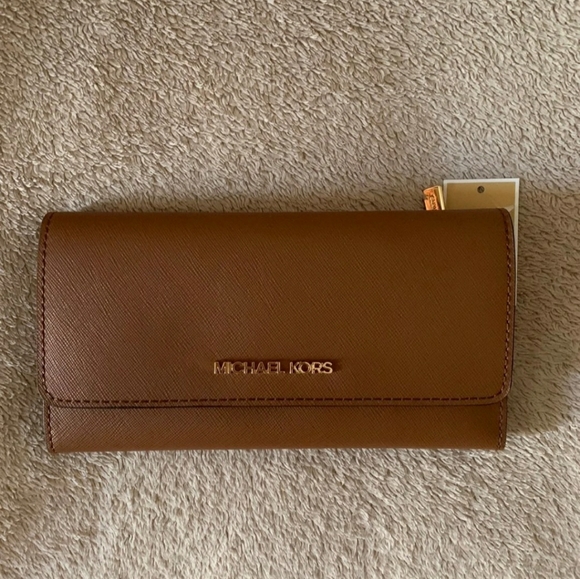 Authentic Michael Kors Bundle! main image 5